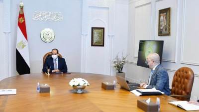 الرئيس السيسي يستعرض الموقف التنفيذي للمشروعات القومية لوزارة الإسكان
