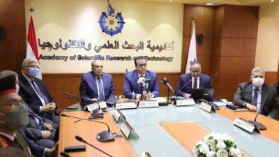 "عبد الغفار" يعلن عن أسماء الفائزين بجوائز النيل والدولة التقديرية والتفوق