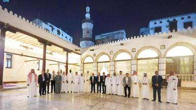 وزراء المالية والاقتصاد العرب يزورون جدة التاريخية