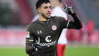 «مرموش» يتوج بجائزة أفضل لاعب شاب فى الدوري الألماني