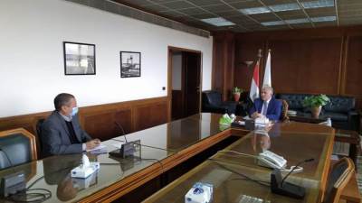 «عبد العاطى» يتابع موقف المشروعات القومية الكبرى الجارى تنفيذها