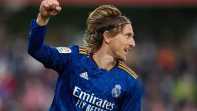 ريال مدريد يؤجل تمديد عقد «لوكا مودريتش».. تعرف على الأسباب