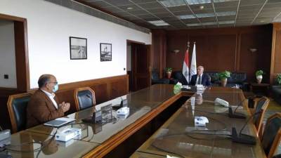 عبد العاطى يتابع تنفيذ الخطة الإستراتيجية لتأهيل وإحلال منشآت الري