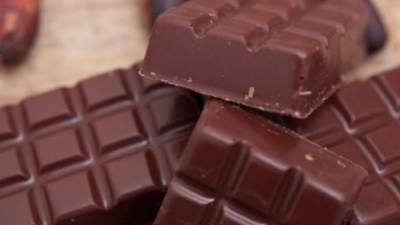 سلامة الغذاء : “شيكولاتة الخشخاش” آمنة وخالية من المواد المخدرة