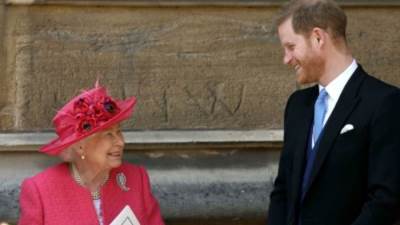 لأول مرة منذ عامين.. زيارة ميجان ماركل للملكة إليزابيث