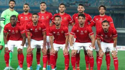 تعرف على تشكيلة الأهلي في مواجهه الرجاء المغربي 