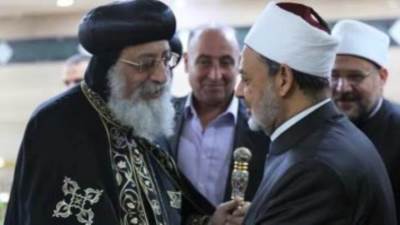 عاجل.. الإمام أحمد الطيب شيخ الأزهر يهنئ البابا تواضروس بحلول عيد القيامة 
