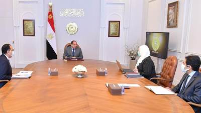 "السيسي" يوجه بحصر أعداد المسجونين الفعليين من الغارمين للإفراج عن دفعة منهم