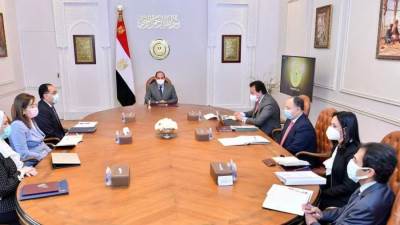 "السيسي" يتابع البرنامج القومي للرائدات المجتمعيات ومشروع تنمية الأسرة المصرية 