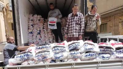 الأوقاف: توزيع 100 ألف شنطة غذائية على 6 محافظات 