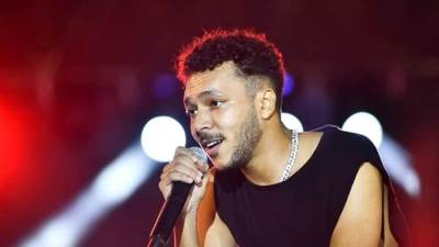 ويجز يتعرض لحادث أثناء قيادة دراجته النارية 