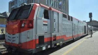 النقل تحذر المواطنين من إقامة معابر غير شرعية على قضبان السكة الحديد