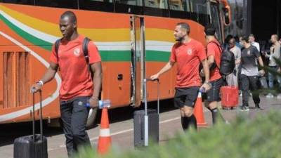 «رئيس نادي الرجاء» يجري مكالمة هاتفية مع بعثة الأهلي.. تعرف على التفاصيل