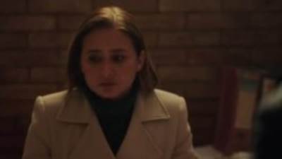 العصابة تعيد المليون جنيه لنيللي كريم من مسلسل "فاتن أمل حربي" الحلقة19