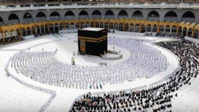 تفويج أكثر من 4 ملايين معتمر بالمسجد الحرام منذ بداية «رمضان»