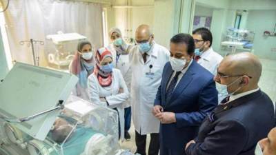 عبدالغفار: تطوير قسم الأشعة بمركز الأورام التابع لمستشفى مدينة نصر