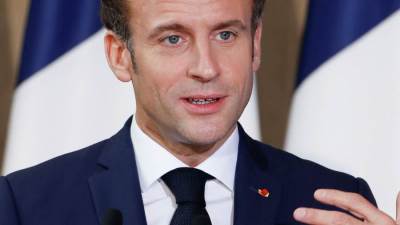 «إيمانويل ماكرون» يتفوق على «مارين لوبان» ويفوز بولاية فرنسا للمرة الثانية