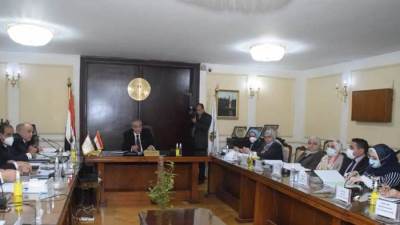 "وزير التموين" يترأس اجتماع الشركة القابضة لاستعراض الأعمال الخاصة بالسنة المالية المنتهية