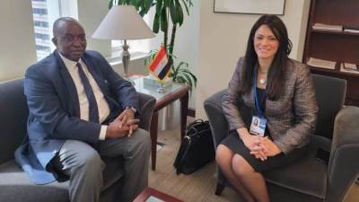 "المشاط" تستعرض الإجراءات الحكومية لتوسيع قاعدة مشاركة القطاع الخاص في التنمية 