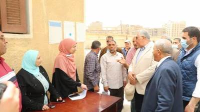 وزير الزراعة ومحافظ القليوبية يتفقدان مطحن بنها لمتابعة توريد محصول القمح
