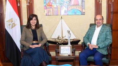 مجموعة شركات فاركو للأدوية راعياً رسمياً لمؤتمر" مصر تستطيع بالصناعة"