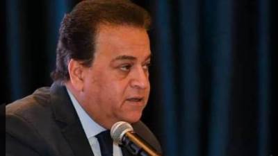 عبدالغفار يوجه برفع درجة الاستعداد بالمستشفيات الجامعية خلال عيد الفطر المبارك