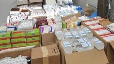 ضبط 51 ألف قطعة مستلزمات طبية قبل بيعها في السوق السوداء 