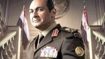  السيسي يكرم ياسر جلال على تجسيد شخصيته في مسلسل "الاختيار"