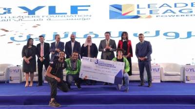 وزير التعليم العالي يتلقى تقريرًا حول أنشطة قطاع التعليم والطلاب بالجامعات