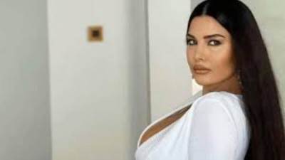 اللبنانية لاميتا فرنجية تخطف أنظار متابعيها عبر “إنستجرام”