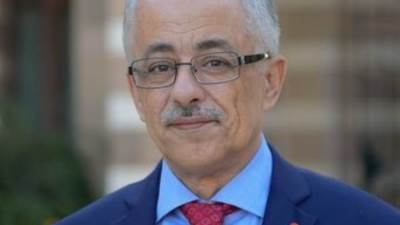  الوزير: لن يسمح للطلاب بدخول لجان امتحانات الثانوية العامة بالكتاب أو التابلت