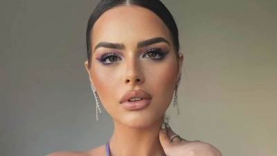 بالصور.. إطلالة مميزة لـ«هنادي مهنا» في حفل زفاف بسنت شوقي ومحمد فراج