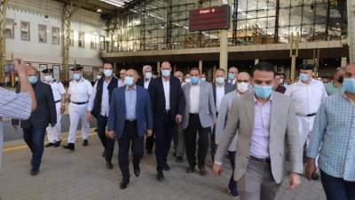 وزير النقل: استمرار تنفيذ الخطة الشاملة لتطوير كافة عناصر منظومة السكك الحديدية