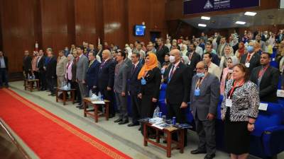 انطلاق فعاليات المؤتمر الأول للدراسات العليا في العلوم التطبيقية بجامعة بنها