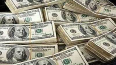 تعرف على أسعار الدولار في بداية تعاملات اليوم الأثنين