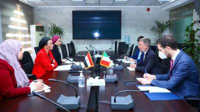 «فؤاد» تبحث مع سفير إيطاليا التعاون بمجال البيئة واستضافة مصر لمؤتمر المناخ