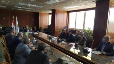 «عبدالعاطي»: مشروعات متعدده تنفذها الشركة القابضة للري والصرف لخدمة المنظومة