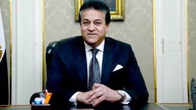 التعليم العالي تصدر قرار بإغلاق كيانين وهميين بقنا