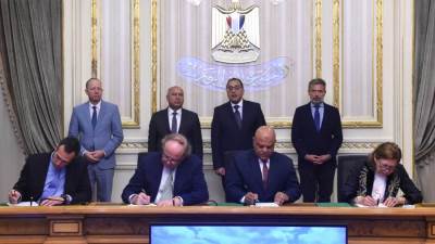 رئيس الوزراء يشهد اتفاق ميناء دمياط وتحالف "يوروجيت ألمانيا" و"كونتشيب إيطاليا"