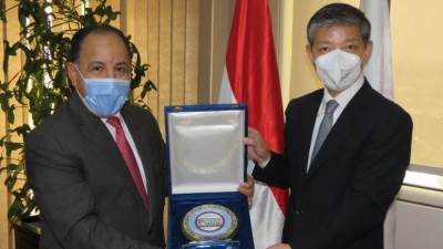 وزير المالية: نتطلع لإطلاق قاعدة صناعية لإنتاج السيارات الكهربائية الصينية