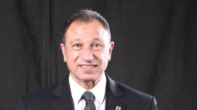 الأهلي يطالب اتحاد الكرة بتصعيد أزمة ملعب نهائي دوري الأبطال ل"فيفا"