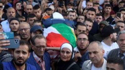 نقابة المهن التمثيلية تطالب بالتحقيق في مقتل الصحفية الفلسطينية شيرين أبو عاقلة