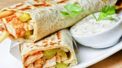 كيف تقدمين الكريب بـ شاورما الدجاج