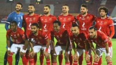 تعرف على تشكيلة الأهلي في مواجهه وفاق سطيف الجزائري الليلة