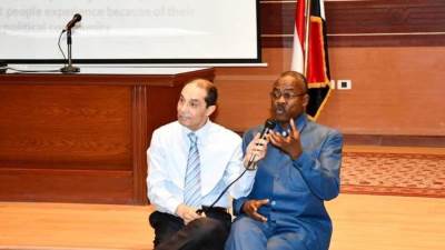 عميد كلية الإعلام السابق يشيد بدورة الإذاعيين بأكاديمية الأوقاف