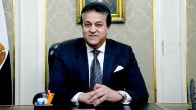 "عبدالغفار" يستعرض تقريراً حول منشآت وتجهيزات الجامعات التكنولوجية بالمرحلة الثانية