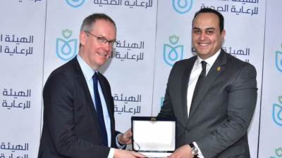 "السبكي" و" سفير السويد" يبحثان التعاون في مجال الرعاية الصحية وإدارة المستشفيات