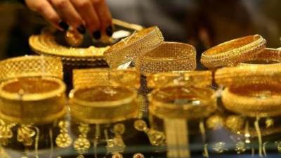 انخفاض أسعار الذهب في منتصف تعاملات اليوم