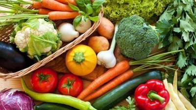 تعرف على أسعار الخضروات والفاكهه في بداية تعاملات اليوم