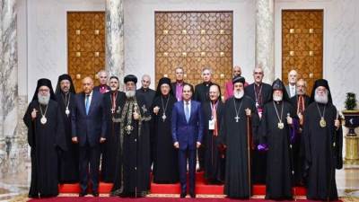 "الرئيس السيسي" يستقبل رؤساء الكنائس المشاركين في مجلس كنائس الشرق الأوسط
